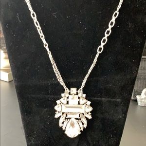White House Black Market king necklace